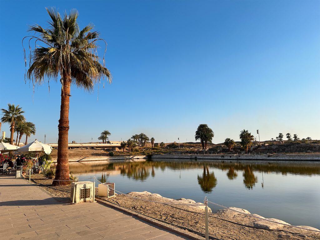 卡克訥神殿 karnak temple 聖湖 lake